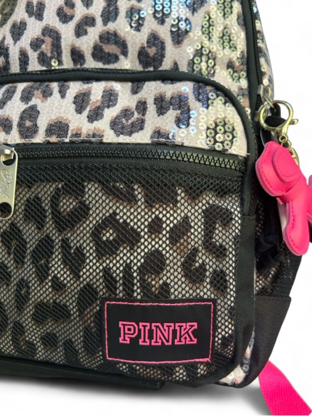 🆕🐆 PINK Leopard Sequin Backpack Victoria’s Secret Limited Edition NWT - Picture 4 of 17